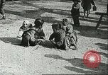Image les enfants pauvres Chine, 1932, de la seconde 7 séquences d'archives historiques vidéo 65675066272