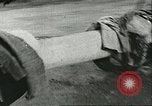 Immagine di Le miniere di sale Tze-Kung Cina, 1944, secondo 37 filmato di repertorio 65675066278