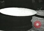 Immagine di Le miniere di sale Tze-Kung Cina, 1944, secondo 43 filmato di repertorio 65675066278