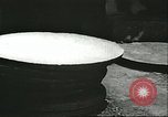 Immagine di Le miniere di sale Tze-Kung Cina, 1944, secondo 46 filmato di repertorio 65675066278
