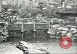 Standbild das Leben der Reichen und der Armen China, 1932, aus Sekunde 31 historischem Filmmaterial Videoclip 65675066296