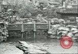Standbild das Leben der Reichen und der Armen China, 1932, aus Sekunde 33 historischem Filmmaterial Videoclip 65675066296