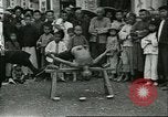 Standbild Straßenkünstler China, 1932, aus Sekunde 22 historischem Filmmaterial Videoclip 65675066298