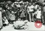 Standbild Straßenkünstler China, 1932, aus Sekunde 55 historischem Filmmaterial Videoclip 65675066298