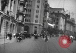 Immagine di Shanghai 1920s frenetica città scene di strada Shanghai in Cina, 1928, secondo 23 filmato di repertorio 65675066301