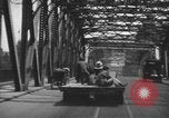 Immagine di Shanghai 1920s frenetica città scene di strada Shanghai in Cina, 1928, secondo 32 filmato di repertorio 65675066301