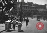 Immagine di Shanghai 1920s frenetica città scene di strada Shanghai in Cina, 1928, secondo 36 filmato di repertorio 65675066301