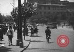 Immagine di Shanghai 1920s frenetica città scene di strada Shanghai in Cina, 1928, secondo 39 filmato di repertorio 65675066301