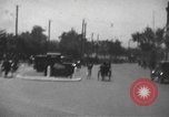 Immagine di Shanghai 1920s frenetica città scene di strada Shanghai in Cina, 1928, secondo 48 filmato di repertorio 65675066301