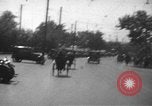 Immagine di Shanghai 1920s frenetica città scene di strada Shanghai in Cina, 1928, secondo 52 filmato di repertorio 65675066301