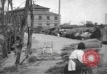 Immagine di Vita dei lavoratori Shanghai in Cina, 1928, secondo 20 filmato di repertorio 65675066304