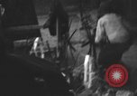 Immagine di Vita dei lavoratori Shanghai in Cina, 1928, secondo 46 filmato di repertorio 65675066304