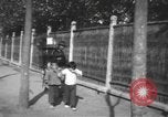Immagine di Vita dei lavoratori Shanghai in Cina, 1928, secondo 53 filmato di repertorio 65675066304