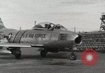 Immagine di F-86 Sabre La corea di Suwon, 1953, secondo 35 filmato di repertorio 65675066307
