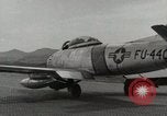 Immagine di F-86 Sabre La corea di Suwon, 1953, secondo 47 filmato di repertorio 65675066307