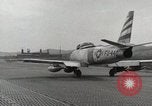 Immagine di F-86 Sabre La corea di Suwon, 1953, secondo 50 filmato di repertorio 65675066307