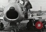 Immagine di F-86 Sabre La corea di Suwon, 1953, secondo 38 filmato di repertorio 65675066309