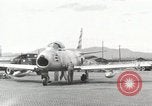 Standbild F-86 Sabre Südkorea, 1953, aus Sekunde 29 historischem Filmmaterial Videoclip 65675066311