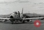 Standbild F-86 Sabre Südkorea, 1953, aus Sekunde 37 historischem Filmmaterial Videoclip 65675066311