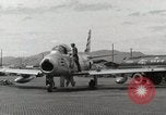 Standbild F-86 Sabre Südkorea, 1953, aus Sekunde 41 historischem Filmmaterial Videoclip 65675066311