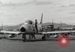 Standbild F-86 Sabre Südkorea, 1953, aus Sekunde 43 historischem Filmmaterial Videoclip 65675066311