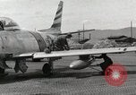 Standbild F-86 Sabre Südkorea, 1953, aus Sekunde 50 historischem Filmmaterial Videoclip 65675066311