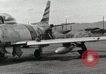 Standbild F-86 Sabre Südkorea, 1953, aus Sekunde 51 historischem Filmmaterial Videoclip 65675066311