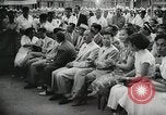 Standbild Suez Canal beschlagnahmt durch die Ägypter Alexandria, 1956, aus Sekunde 26 historischem Filmmaterial Videoclip 65675066312