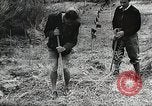 Standbild Rot Legacy Österreich, 1956, aus Sekunde 35 historischem Filmmaterial Videoclip 65675066313