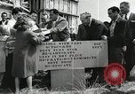 Standbild amerikanische Bürger San Bruno California USA, 1956, aus Sekunde 9 historischem Filmmaterial Videoclip 65675066314
