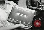 Standbild amerikanische Bürger San Bruno California USA, 1956, aus Sekunde 27 historischem Filmmaterial Videoclip 65675066314