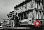 Standbild amerikanische Bürger San Bruno California USA, 1956, aus Sekunde 40 historischem Filmmaterial Videoclip 65675066314