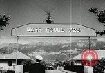 Standbild Hubschrauber Schule Frankreich, 1956, aus Sekunde 4 historischem Filmmaterial Videoclip 65675066315