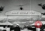 Standbild Hubschrauber Schule Frankreich, 1956, aus Sekunde 5 historischem Filmmaterial Videoclip 65675066315