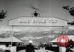 Standbild Hubschrauber Schule Frankreich, 1956, aus Sekunde 6 historischem Filmmaterial Videoclip 65675066315