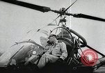 Standbild Hubschrauber Schule Frankreich, 1956, aus Sekunde 12 historischem Filmmaterial Videoclip 65675066315