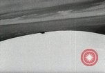 Standbild Hubschrauber Schule Frankreich, 1956, aus Sekunde 36 historischem Filmmaterial Videoclip 65675066315