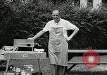 Standbild Bert Bacharach United States USA, 1956, aus Sekunde 8 historischem Filmmaterial Videoclip 65675066316