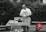 Standbild Bert Bacharach United States USA, 1956, aus Sekunde 29 historischem Filmmaterial Videoclip 65675066316