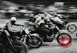 Standbild Motorrad dirtbike Rennen Tarn Frankreich, 1956, aus Sekunde 5 historischem Filmmaterial Videoclip 65675066318