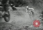 Standbild Motorrad dirtbike Rennen Tarn Frankreich, 1956, aus Sekunde 15 historischem Filmmaterial Videoclip 65675066318
