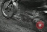 Standbild Motorrad dirtbike Rennen Tarn Frankreich, 1956, aus Sekunde 17 historischem Filmmaterial Videoclip 65675066318