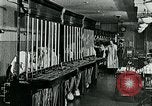 Immagine di Bell System facility e il centralino telefonico operatori United States USA, 1926, secondo 34 filmato di repertorio 65675066335