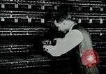 Immagine di Bell System facility e il centralino telefonico operatori United States USA, 1926, secondo 43 filmato di repertorio 65675066335