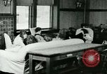 Immagine di Le donne dipendenti United States USA, 1918, secondo 12 filmato di repertorio 65675066337