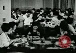 Immagine di Le donne dipendenti United States USA, 1918, secondo 35 filmato di repertorio 65675066337