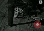 Standbild Telefon Kabel instandsetzen United States USA, 1918, aus Sekunde 17 historischem Filmmaterial Videoclip 65675066341