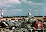 Image wrecked avion italien Tunis El Aouina Airport, 1943, de la seconde 14 séquences d'archives historiques vidéo 65675066351