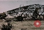 Standbild Zerstörte deutsche Kampfflugzeuge Tunis Tunesien, 1943, aus Sekunde 21 historischem Filmmaterial Videoclip 65675066356