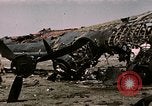 Standbild Zerstörte deutsche Kampfflugzeuge Tunis Tunesien, 1943, aus Sekunde 27 historischem Filmmaterial Videoclip 65675066356